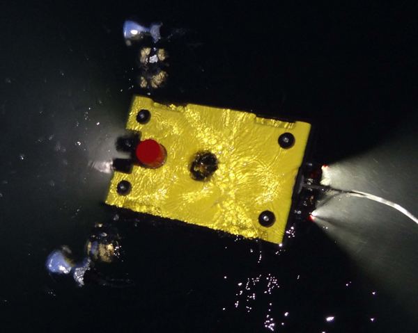 ROV at night - ROV at night coming up from the wreck